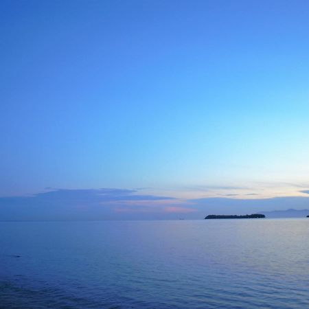 Alden Beach House Sekotong Exterior foto